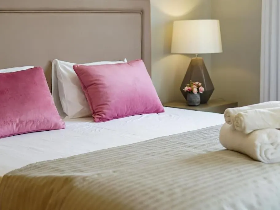 Magnólia House by Stay-ici, Algarve Holiday Rental Albufeira 0*,